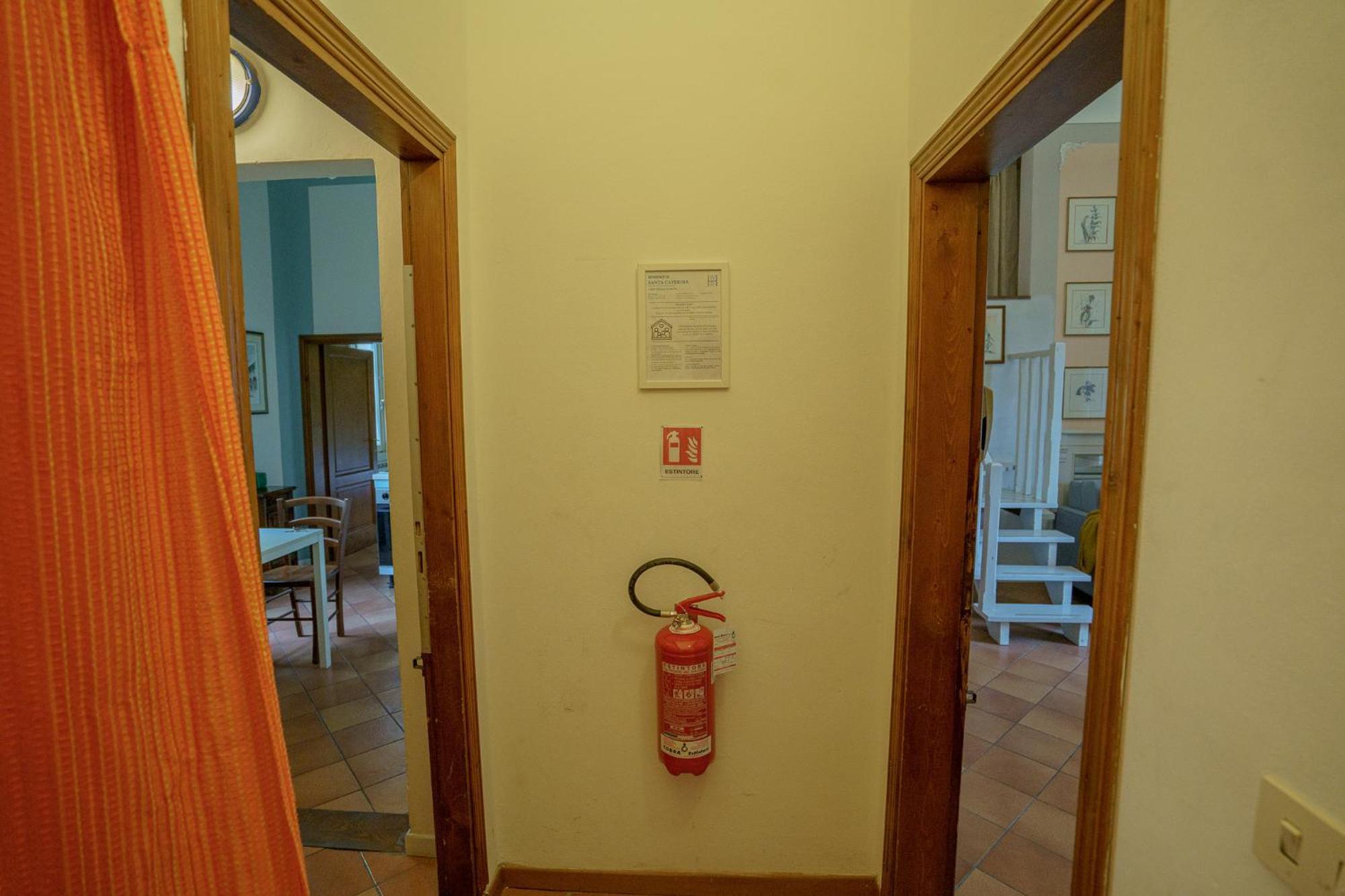 Tranquil Suite Near Museums And Train Station Florence Exterior photo