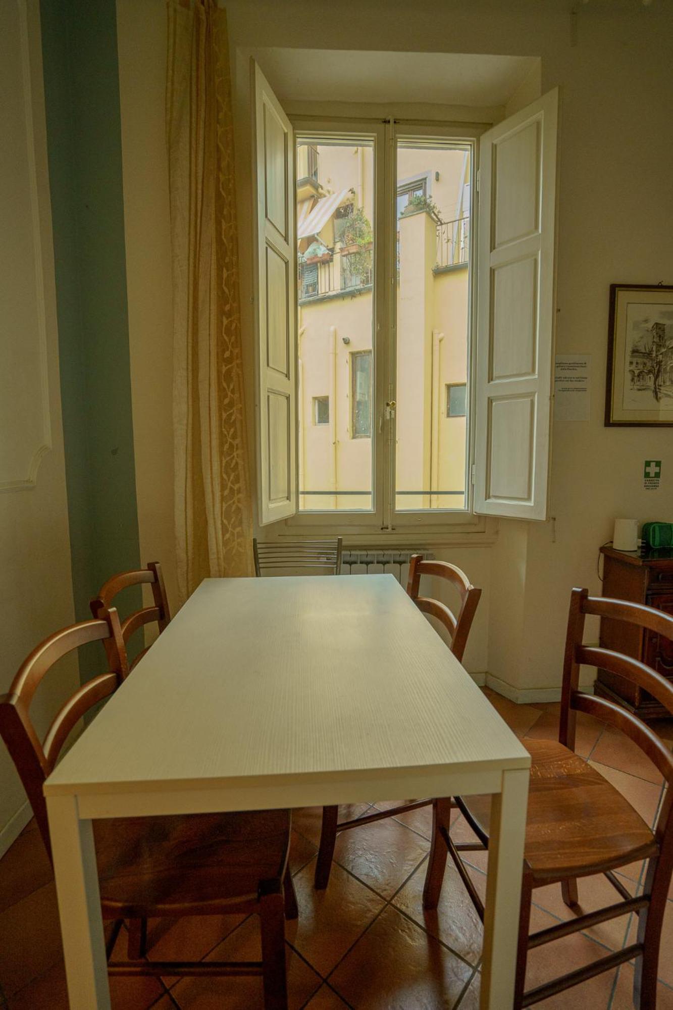 Tranquil Suite Near Museums And Train Station Florence Exterior photo